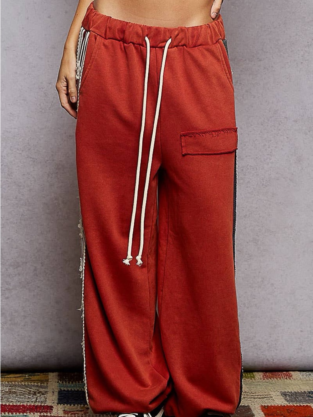 French terry striped patch trim star patch knit pants